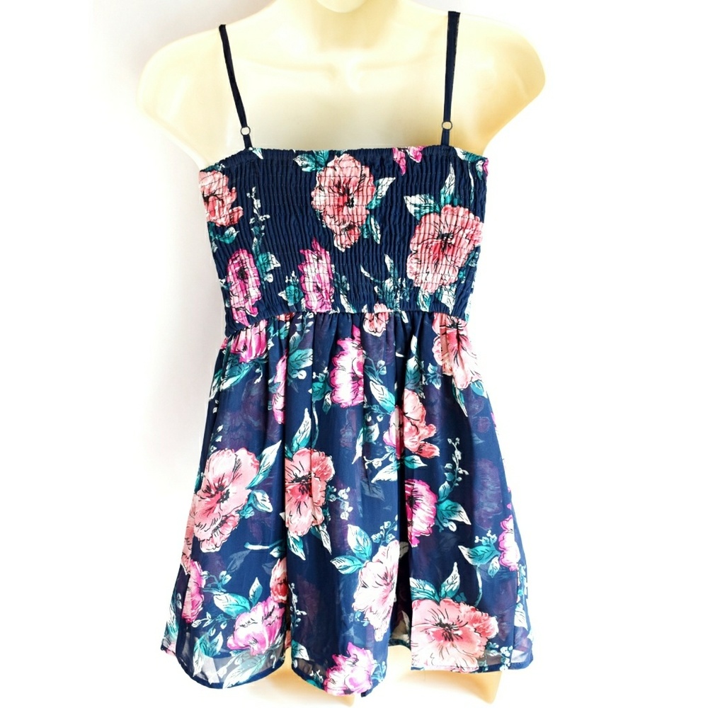 NWOT Floral Romper - Picture 2 of 5